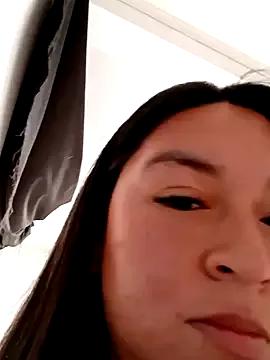 BellaRoux1 from StripChat