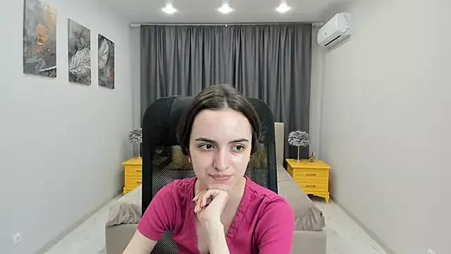 BellaSpace from StripChat is Freechat
