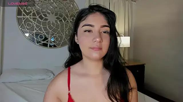Belliinda_21 from StripChat