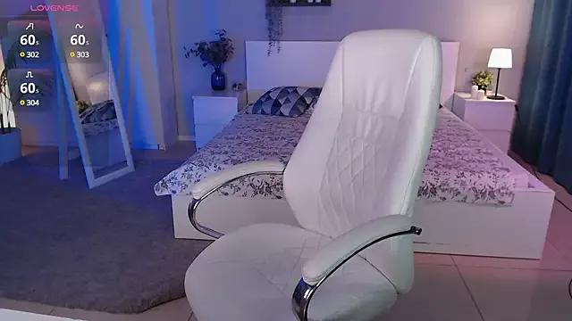 Bellla_Haddid from StripChat