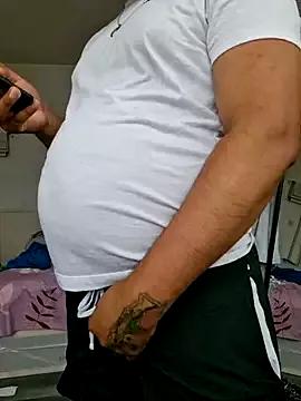 bellylova from StripChat
