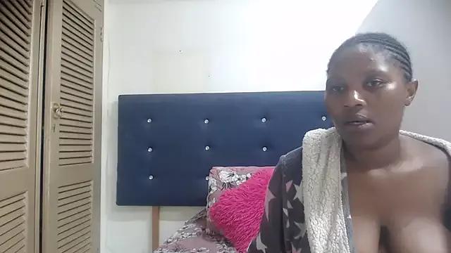 bemymasterlovers from StripChat is Freechat