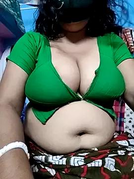 BERRY_00 from StripChat