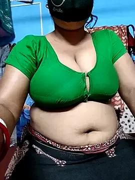 BERRY_00 from StripChat