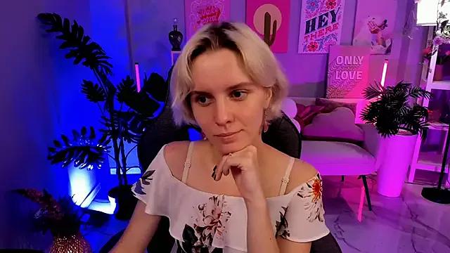 BethanyCloud from StripChat is Freechat