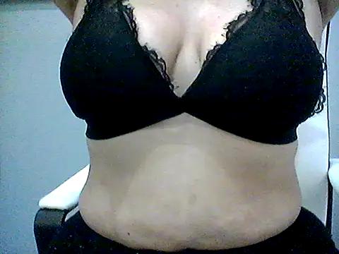 Betty2u from StripChat