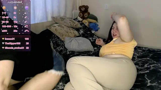 BettyandRich_ from StripChat