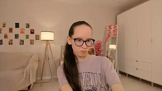 BettyBrowni from StripChat