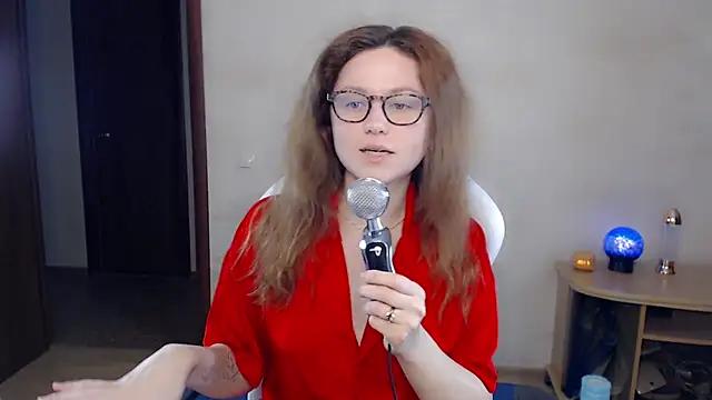 BettyGinger from StripChat