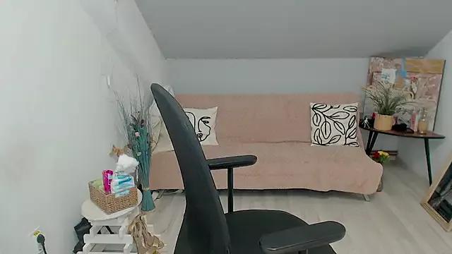 Dirty chat webcam: explore liveshows with versed models, from laying bare to fetishes, in a variety of sexy free adult webcams.