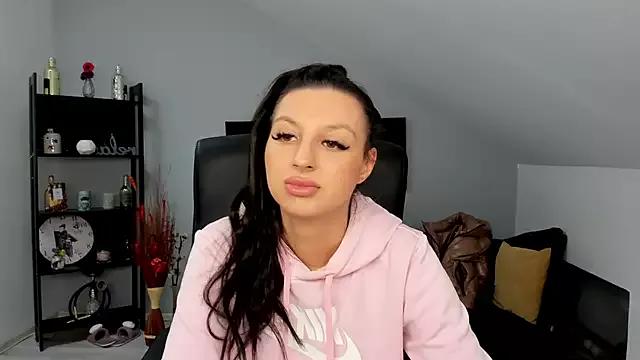 BettyJamess from StripChat is Freechat