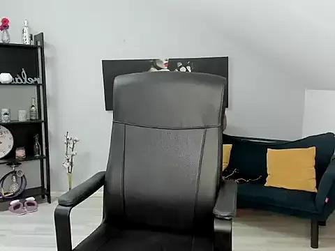 BettyJamess from StripChat is Freechat