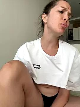 Beverly_Hilll from StripChat