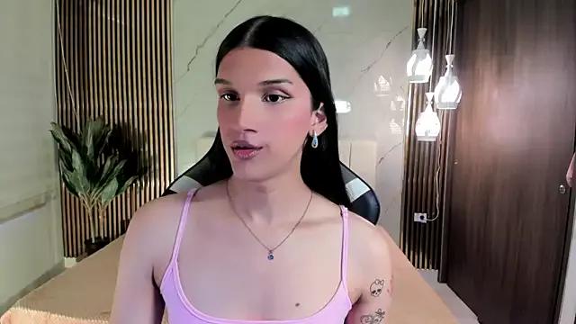 Photos of Bianca_baldwin_ from StripChat is Freechat