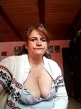 BiancaSteel from StripChat is Freechat