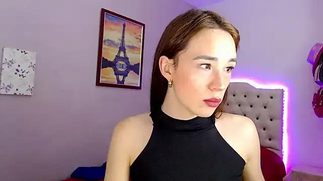 BIG_DANIELA from StripChat is Freechat