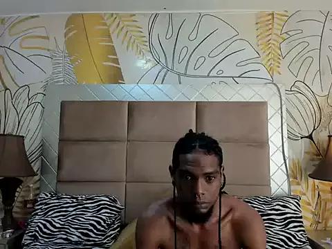 bigblackhotx1 from StripChat is Freechat