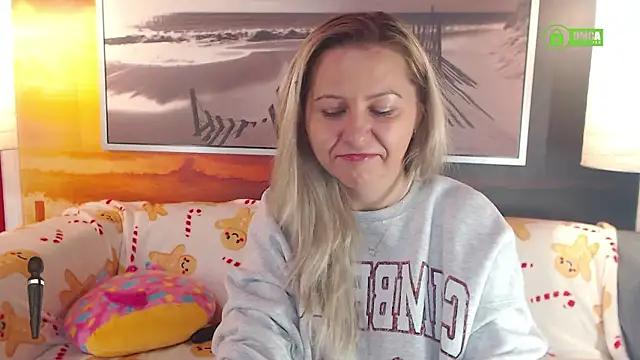 BigBoobsARRI from StripChat