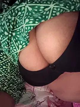 bigboobyrush from StripChat is Freechat