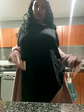 BigBootyButter from StripChat