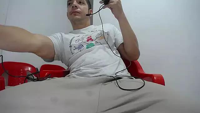 Bigbosscol from StripChat