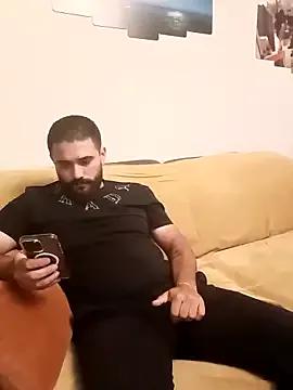 BigBoyXXL35 from StripChat