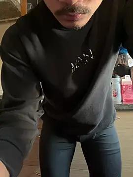bigbrown- from StripChat