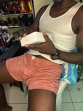 Bigbryson11 from StripChat