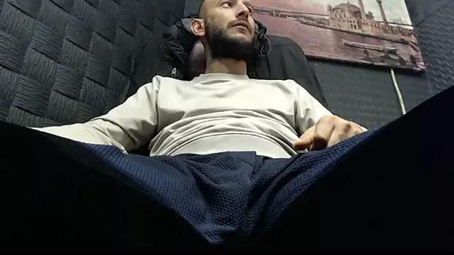 BigcockedTurk20cm from StripChat is Freechat