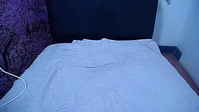 Biigg_xxx from StripChat