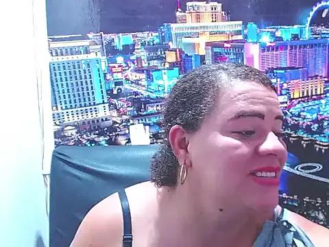 Biigg_xxx from StripChat