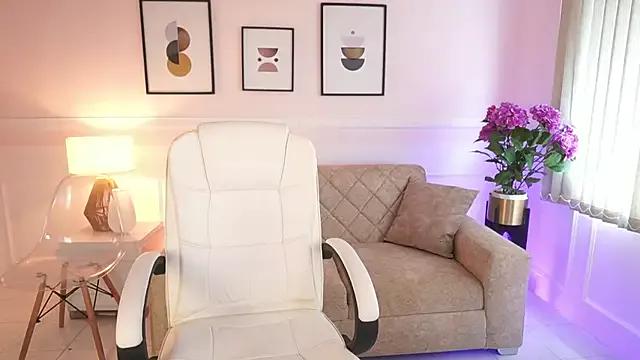 BillieBrownn from StripChat