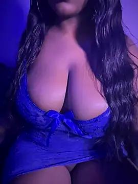 Blaackcat from StripChat