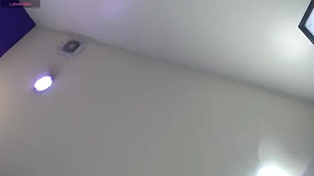 Blacckandwhitte webcams show profile image 