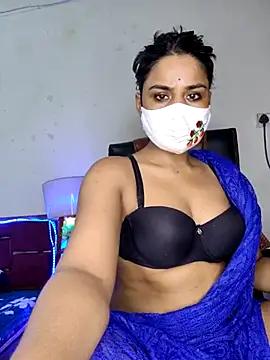 Black-Pearll from StripChat is Freechat