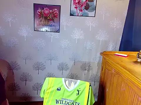 BlackBarbieBratz69 from StripChat is Freechat