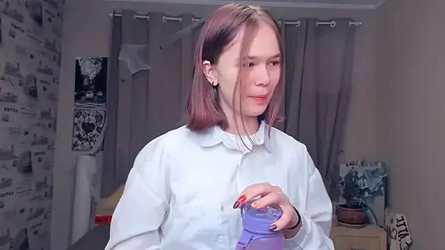 BlairAmmon from StripChat is Freechat