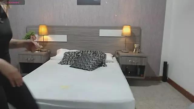 blayr_Millerr from StripChat is Freechat
