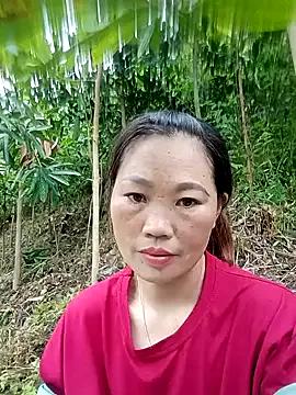 blonde_blg from StripChat is Freechat