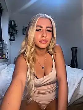 BlondeBetty webcams show profile image 
