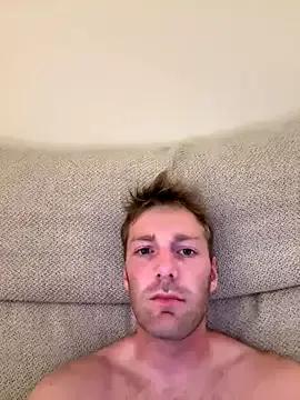 blueblondguy from StripChat is Freechat