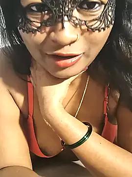 BLUEPIEE from StripChat is Freechat