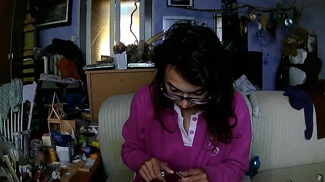 Blulilla69 from StripChat