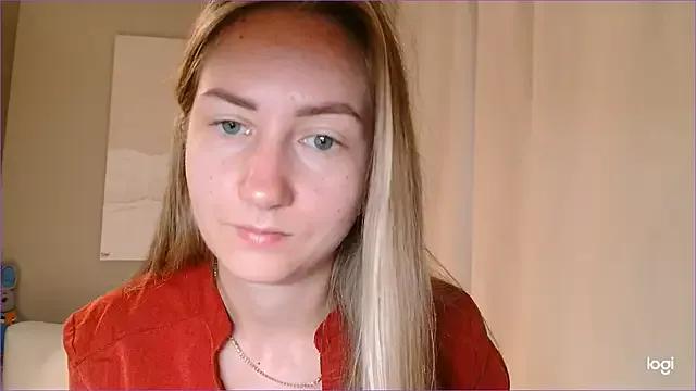 BluueSilk from StripChat