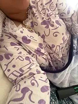 Photos of Bold-arabic-vibes from StripChat is Freechat