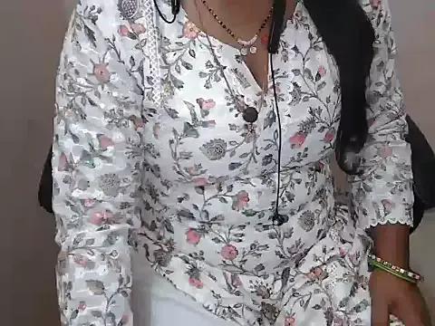 Photos of bold_naina from StripChat is Freechat