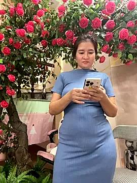 Bollozzy_89 from StripChat