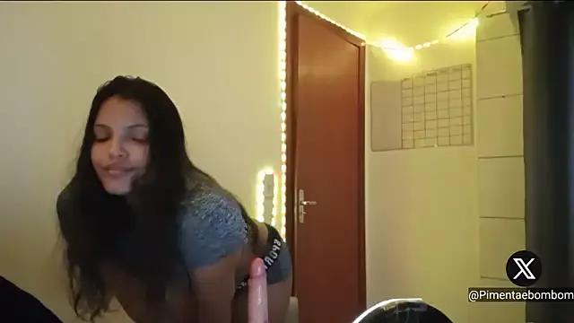 bombomepimenta from StripChat