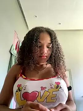 Bombomziin from StripChat