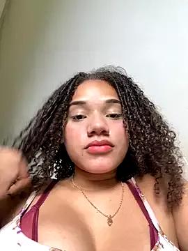 Bombomziin from StripChat